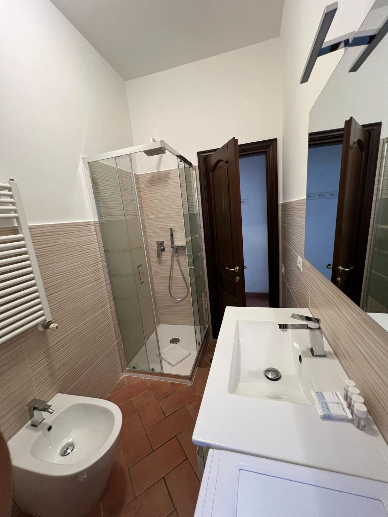 Colosseum 20 Apartment Roma Ngoại thất bức ảnh